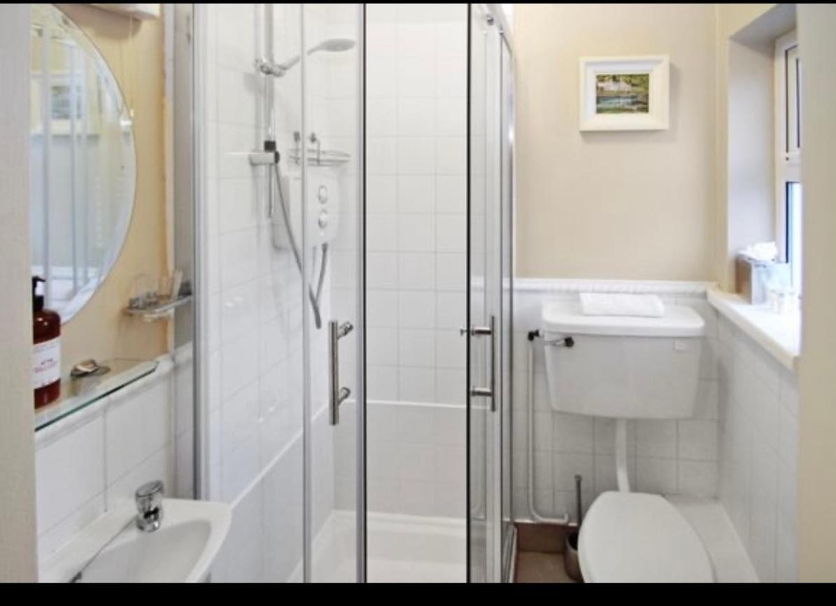 Bed and Breakfast Almara House Голуэй Экстерьер фото